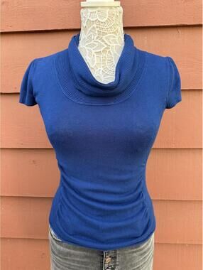 Takeout Blue Short Sleeve Cowl Neck Sweater Top